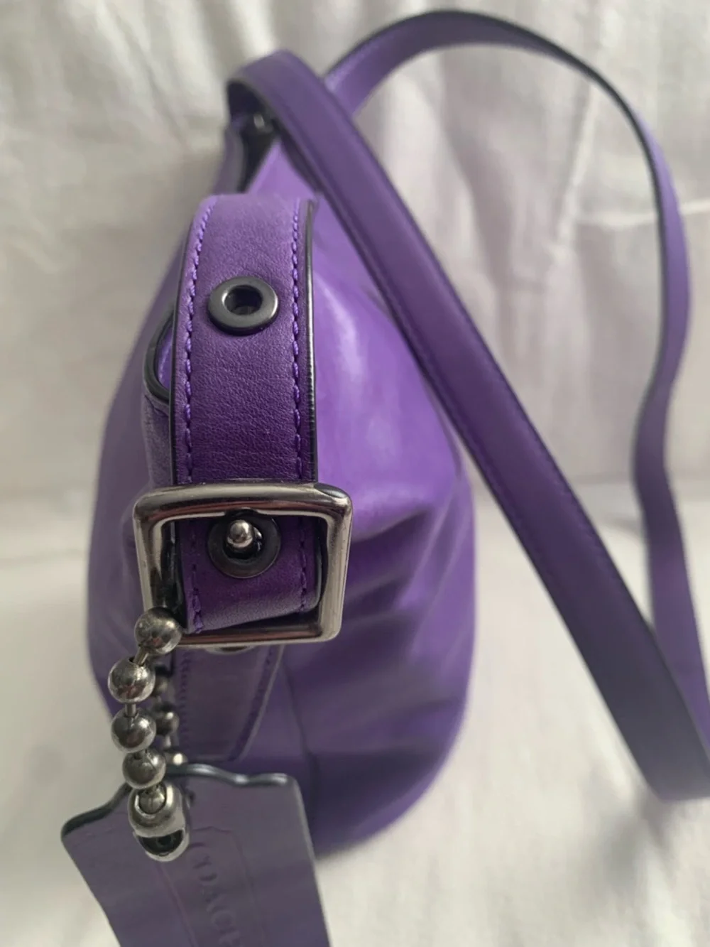 Vintage 2014 Coach Bleaker Sport Mini Duffle Purple Cross Body Bag - Picture 6 of 16